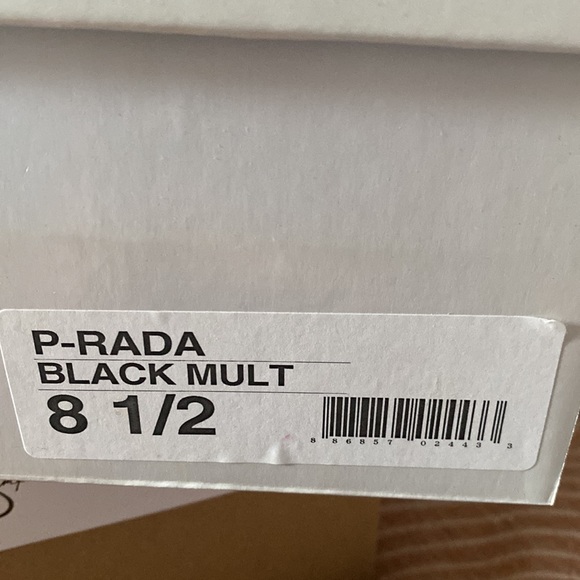 Steve Madden - P-Rada - Picture 2 of 3